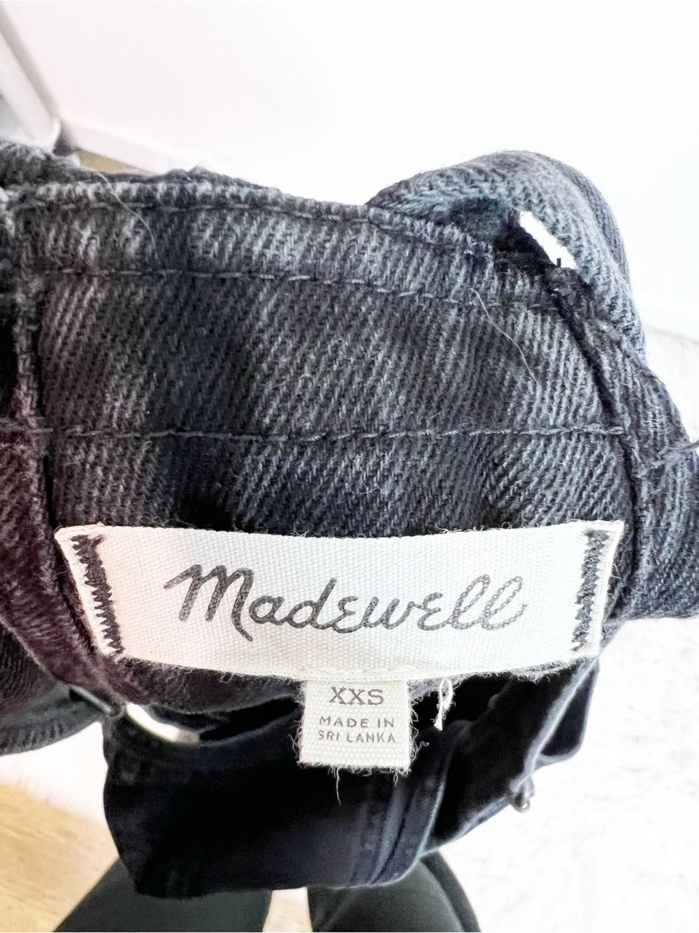 MADEWELL ADIRONDACK WASHED BLACK DENIM SHORT OVERALLS WOMENS SZ XXS